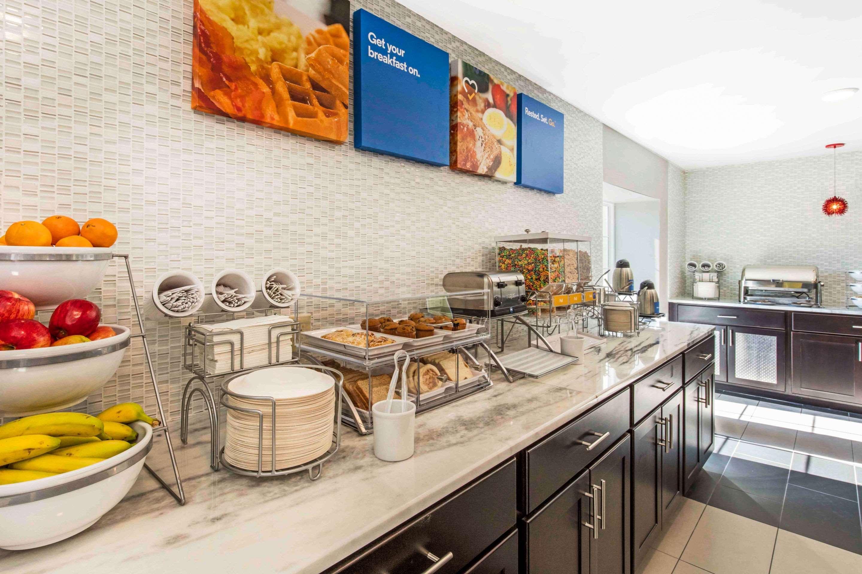 Comfort Inn Airport Memphis Ngoại thất bức ảnh